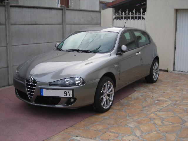 Alfa Romo 147 Phase II JTD-M 120 Gris Stromboli Jantes Ti